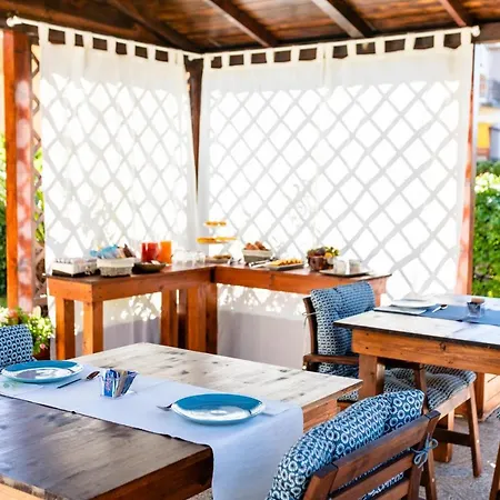 La Gialla Bed & Breakfast