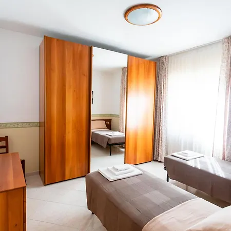 La Gialla Bed & Breakfast *